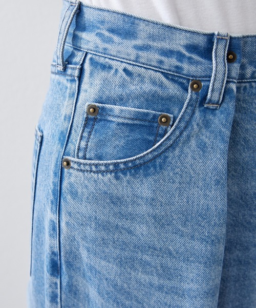 Whim Gazette（ウィムガゼット）の「デニムタックパンツ（デニムパンツ