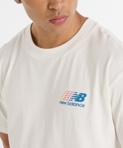 NEW BALANCE（ニューバランス）の「Athletics Multi Color Logo ショートスリーブTシャツ（Tシャツ/カットソー・メンズ・ブラック/オフホワイト/パープル・XX-LARGE/X-LARGE/LARGE/MEDIUM/SMALL）」の6枚目の写真