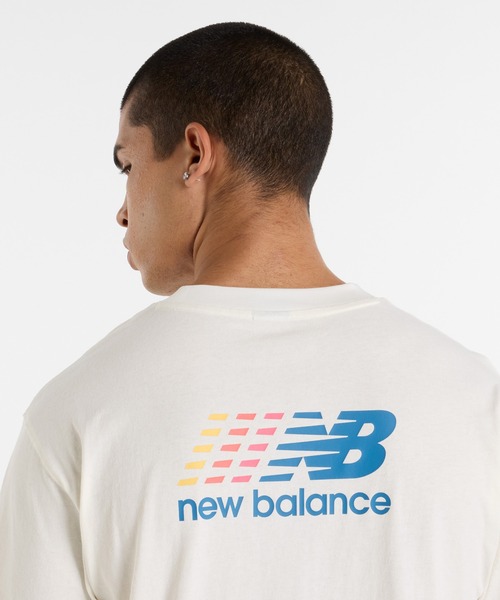 NEW BALANCE（ニューバランス）の「Athletics Multi Color Logo ショートスリーブTシャツ（Tシャツ/カットソー・メンズ・ブラック/オフホワイト/パープル・XX-LARGE/X-LARGE/LARGE/MEDIUM/SMALL）」の8枚目の写真