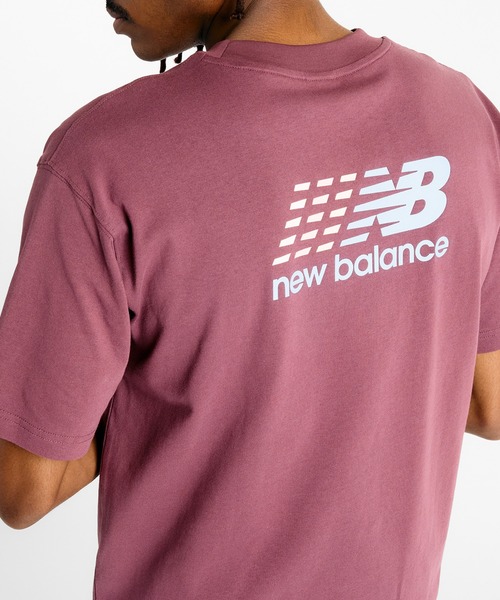 NEW BALANCE（ニューバランス）の「Athletics Multi Color Logo ショートスリーブTシャツ（Tシャツ/カットソー・メンズ・ブラック/オフホワイト/パープル・XX-LARGE/X-LARGE/LARGE/MEDIUM/SMALL）」の22枚目の写真
