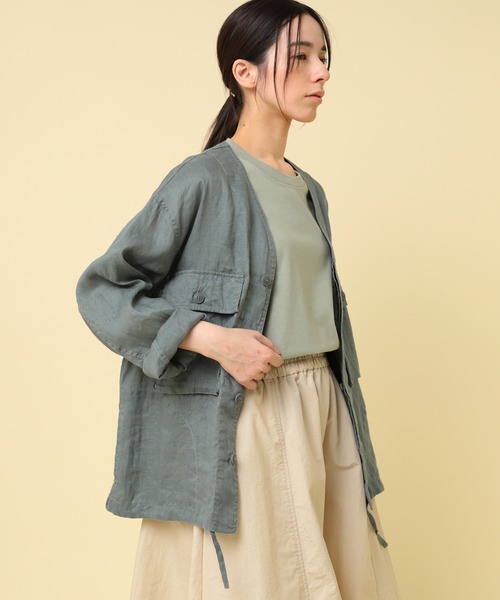 RNA-N(アールエヌエーエヌ)の「B2880 リネンワークシャツジャケット(ノーカラージャケット・レディース・ブラック/キナリ/グリーン・FREE)」の7枚目の写真