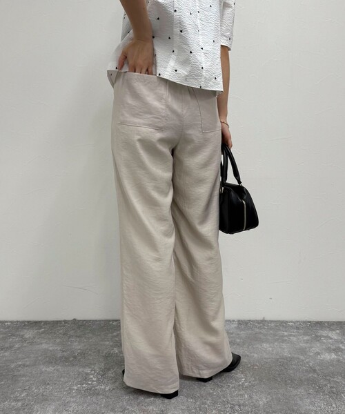 fredy emue（フレディエミュ）の「ドライタンブラーイージースラックスパンツ（スラックス・レディース・ベージュ/イエロー/ブラック・38/36/39）」の5枚目の写真