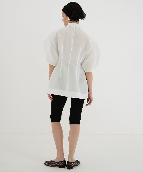CLANE(クラネ)の「WAIST SHAPE PUFF SLEEVE TOPS(シャツ/ブラウス・レディース・アイボリー・1)」の13枚目の写真