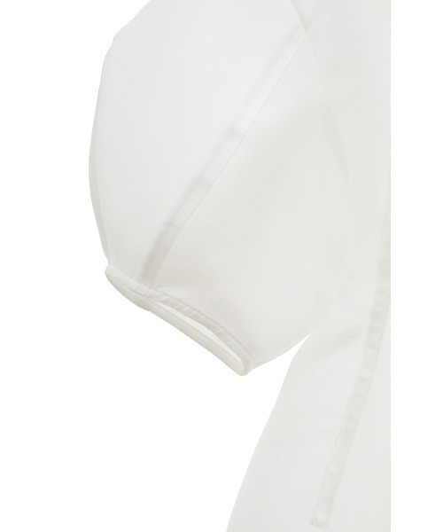 CLANE(クラネ)の「WAIST SHAPE PUFF SLEEVE TOPS(シャツ/ブラウス・レディース・アイボリー・1)」の8枚目の写真