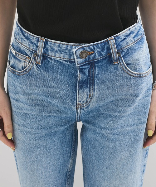 GUESS JEANS（ゲスジーンズ）の「【GUESS(ゲス)】BOOTCUT/デニム ブーツカットジーンズ（デニムパンツ・レディース・ブルー系その他3/ブルー系その他4・M/S/L）」の9枚目の写真