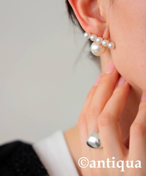 antiqua(アンティカ)の「パールピアス(ピアス(両耳用)・レディース・その他・FREE)」の3枚目の写真