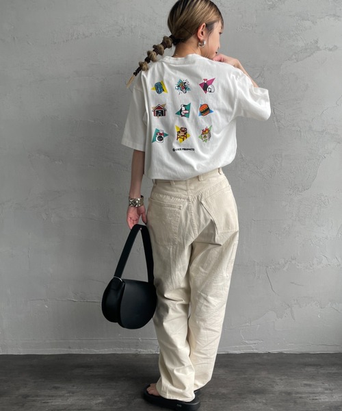 CHUMS（チャムス）の「【WEB限定】[CHUMS/チャムス] かせきさいだぁ アラカルトバックプリント ショートスリーブTシャツ（Tシャツ/カットソー・レディース・ネイビー/グレイッシュベージュ/ホワイト・L/M/XL）」の4枚目の写真