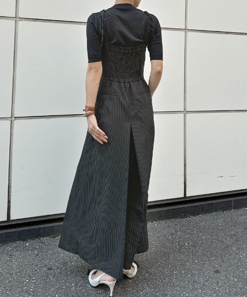 JENNE(ジェンヌ)の「肩紐リボンピンストライプサロペット(その他パンツ・レディース・ネイビー/ブラック/ホワイト・SMALL/MEDIUM/LARGE)」の6枚目の写真