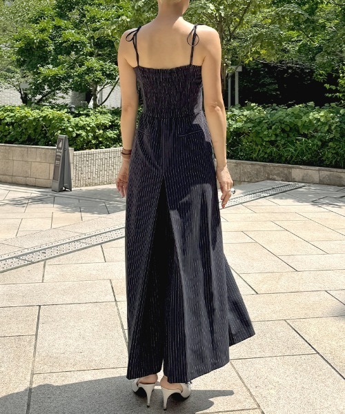 JENNE(ジェンヌ)の「肩紐リボンピンストライプサロペット(その他パンツ・レディース・ネイビー/ブラック/ホワイト・SMALL/MEDIUM/LARGE)」の16枚目の写真