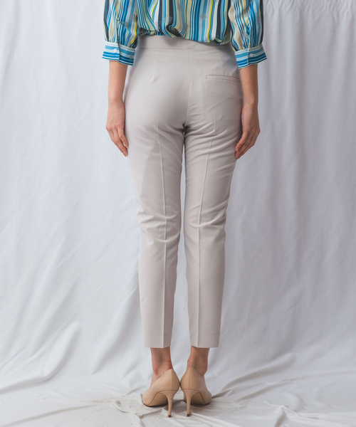 NARACAMICIE(ナラカミーチェ)の「【NARACAMICIE】【セットアップ対応】合繊ストレッチテーパードパンツ(その他パンツ・レディース・ブラウン/ブラック・M/S/L/XL)」の13枚目の写真