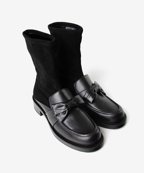 STUART WEITZMAN(スチュアートワイツマン)の「STUART WEITZMAN SOFIA BOLD LOAFER BOOTIE スチュアート・ワイツマン ソフィア ボールド ローファー ブーティー ブーツ(ブーツ・レディース・ブラック・37/36.5/37.5/36)」の7枚目の写真