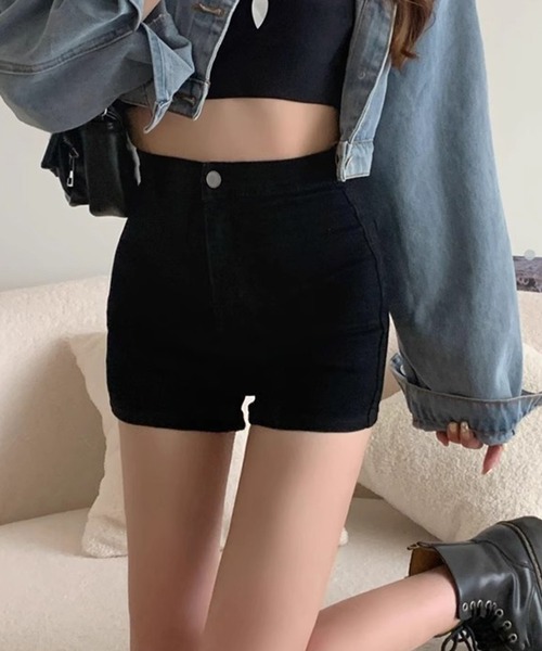 DiamondHearts(ダイヤモンドハーツ)の「ブラックハイウエストショートパンツ(その他パンツ・レディース・ブラック・MEDIUM/X-LARGE/LARGE)」の3枚目の写真