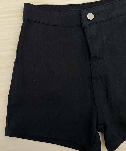 DiamondHearts(ダイヤモンドハーツ)の「ブラックハイウエストショートパンツ(その他パンツ・レディース・ブラック・MEDIUM/X-LARGE/LARGE)」の11枚目の写真