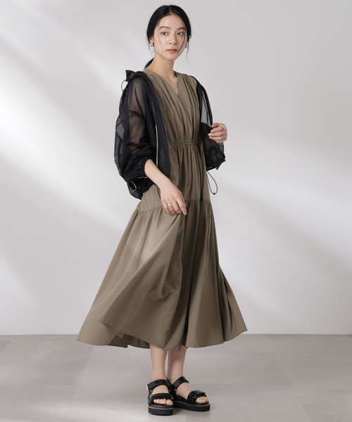 セール】MINOTECH(R)Vネックギャザーティアードワンピース（ワンピース