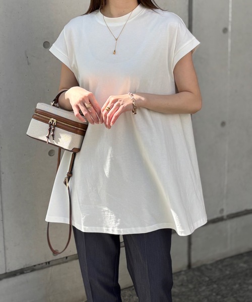 CIENA（シエナ）の「クールタッチクルーネックフレアープルオーバー（Tシャツ/カットソー・レディース・ホワイト/ブラック/チャコールグレー・FREE）」の4枚目の写真