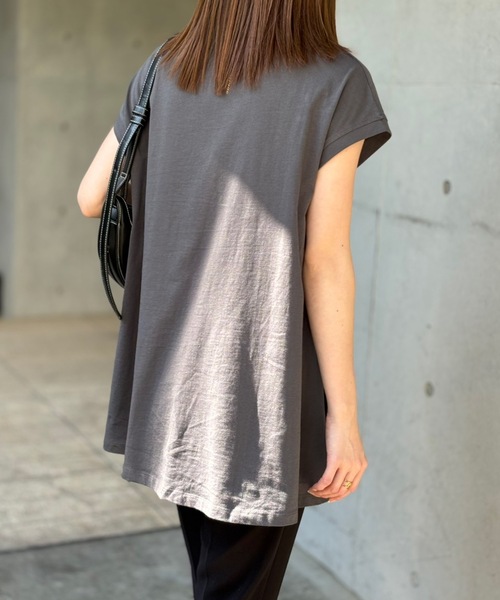 CIENA（シエナ）の「クールタッチクルーネックフレアープルオーバー（Tシャツ/カットソー・レディース・ホワイト/ブラック/チャコールグレー・FREE）」の7枚目の写真