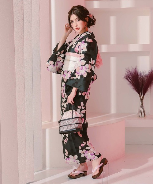 くるみさん専用   浴衣3点セット♥ Amazon.co.jp: グレイル GRL 三上悠亜 ぼかし花柄浴衣セット