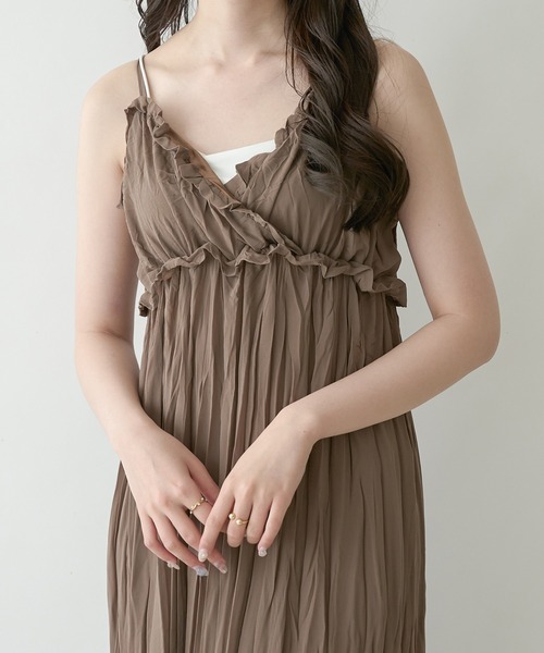 Ambre Neige（アンブルネージュ）の「crinkle camisole dress