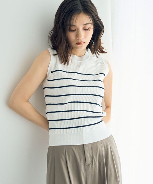 YECCA VECCA(イェッカヴェッカ)の「マシンウォッシャブルノースリーブニット(ニット/セーター・レディース・ベージュ/グリーン系その他3/ブラック/その他7・FREE)」の4枚目の写真