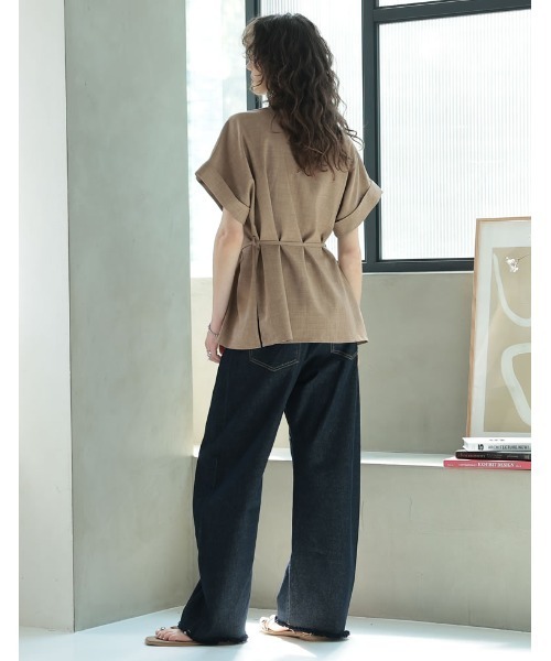 Re:EDIT（リエディ）の「[2025 SUMMER COLLECTION]リネンライク金ボタンサファリシャツ（シャツ/ブラウス・レディース・ブラウン/ブルー/アイボリー/チャコールグレー/ブラック/ベージュ・MEDIUM/LARGE）」の12枚目の写真