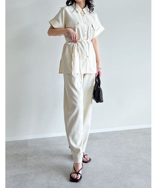 Re:EDIT（リエディ）の「[2025 SUMMER COLLECTION]リネンライク金ボタンサファリシャツ（シャツ/ブラウス・レディース・ブラウン/ブルー/アイボリー/チャコールグレー/ブラック/ベージュ・MEDIUM/LARGE）」の21枚目の写真