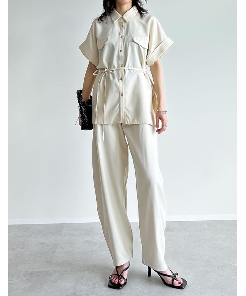 Re:EDIT（リエディ）の「[2025 SUMMER COLLECTION]リネンライク金ボタンサファリシャツ（シャツ/ブラウス・レディース・ブラウン/ブルー/アイボリー/チャコールグレー/ブラック/ベージュ・MEDIUM/LARGE）」の18枚目の写真