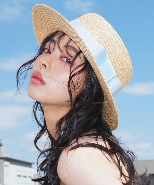 Narcissus(ナルシス)の「ストローハットリボン付き 麦わら帽子(ハット・レディース・ブルー/ブラック・FREE)」の1枚目の写真