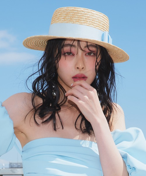 Narcissus(ナルシス)の「ストローハットリボン付き 麦わら帽子(ハット・レディース・ブルー/ブラック・FREE)」の16枚目の写真