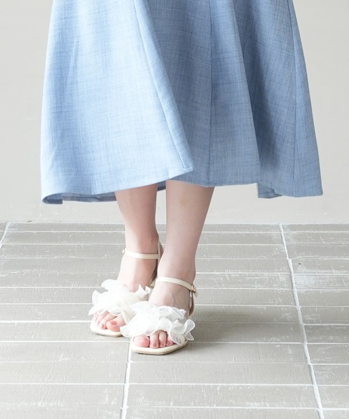 ASTORIA ODIER（アストリアオディール）の「シアーフリルヒールサンダル（サンダル・レディース・アイボリー/ブラック・MEDIUM/LARGE/SMALL）」の15枚目の写真