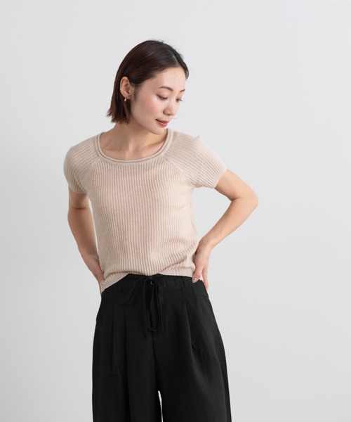 Lunea（ルネア）の「ラウンドネックリブニットトップス（ニット/セーター・レディース・ブラック/ライトグレー/ブラウン/ベージュ/ダークグレー・FREE）」の15枚目の写真
