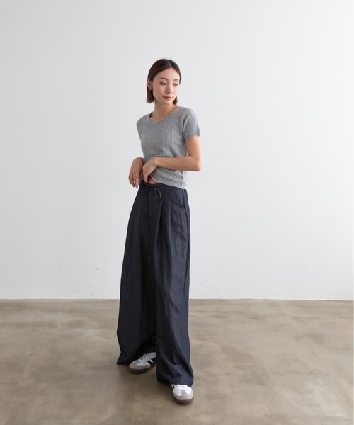 Lunea（ルネア）の「ラウンドネックリブニットトップス（ニット/セーター・レディース・ブラック/ライトグレー/ブラウン/ベージュ/ダークグレー・FREE）」の20枚目の写真