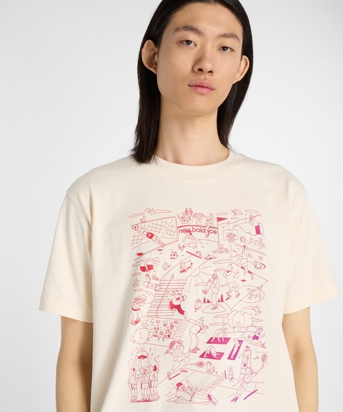 NEW BALANCE(ニューバランス)の「Athletics スポーツミューラルショートスリーブTシャツ(Tシャツ/カットソー・メンズ・ナチュラル・XX-LARGE/X-LARGE/LARGE/MEDIUM/SMALL)」の4枚目の写真