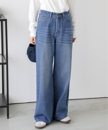 美脚ワイドストレートデニムパンツ