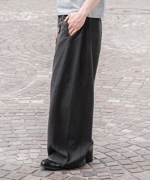 kutir（クティール）の「BARREL LEG SLACKS PANTS／バレルレッグスラックスパンツ（スラックス・メンズ・ブラック/チャコールグレー・LARGE/SMALL/MEDIUM）」の20枚目の写真