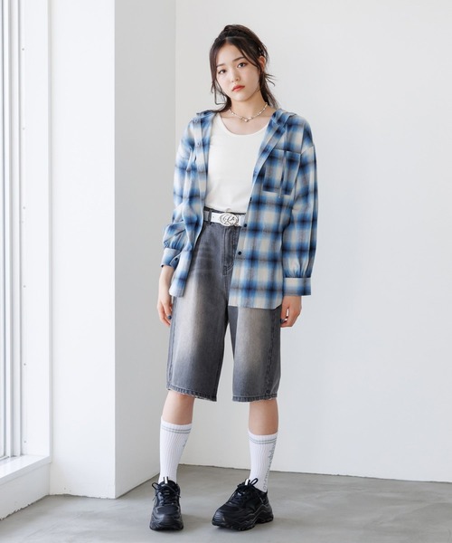 repipi armario（レピピ アルマリオ）の「Looseハーフパンツ（デニムパンツ・キッズ・ブラック/ブルー系その他/ブルー・SMALL/MEDIUM/LARGE）」の6枚目の写真