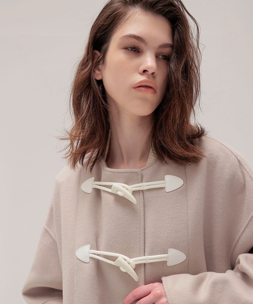 STUMBLY(スタンブリー)の「STUMBLY / Short Duffle Jacket(ショートダッフルジャケット 535-3252920)(ダッフルコート・レディース・ネイビー/ベージュ・38)」の6枚目の写真