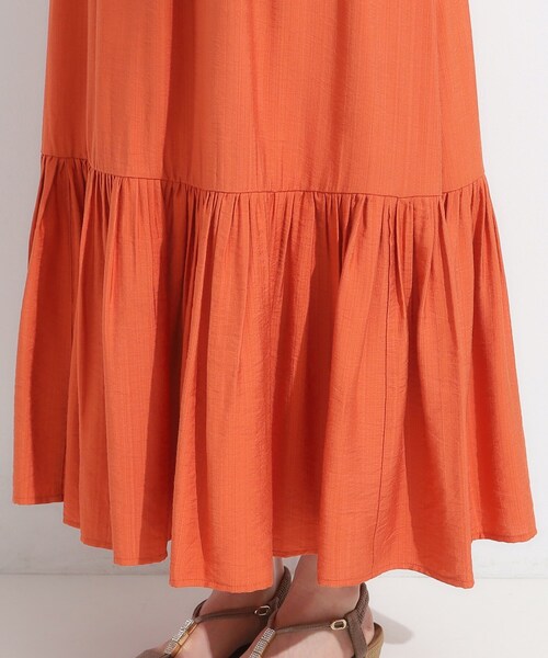 DRESKIP(ドレスキップ)の「麻調ティアードスカート(スカート・レディース・ブラック/オレンジ/ブルー系その他/ダークブラウン・00)」の21枚目の写真