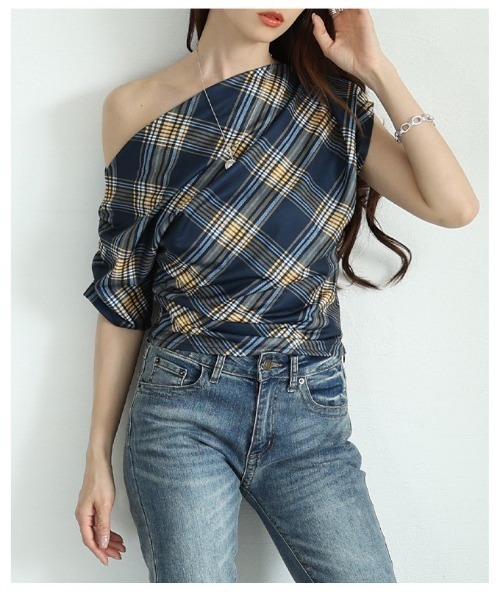 Sawa a la mode(サワアラモード)の「チェック柄ワンショルダーカットソー(Tシャツ/カットソー・レディース・ネイビー/グレー・FREE)」の21枚目の写真