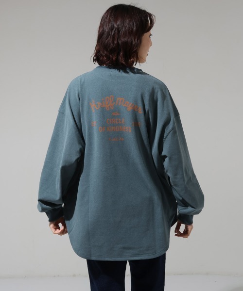 KRIFF MAYER Lady's Collection（クリフメイヤーレディースコレクション）の「【伸縮性･ストレッチ】もちのびゆるT（Tシャツ/カットソー・レディース・ダークブルー/ダークブラウン/ブラック/カラフル/ナチュラル/その他5/グレー/レッド・LARGE/MEDIUM）」の6枚目の写真