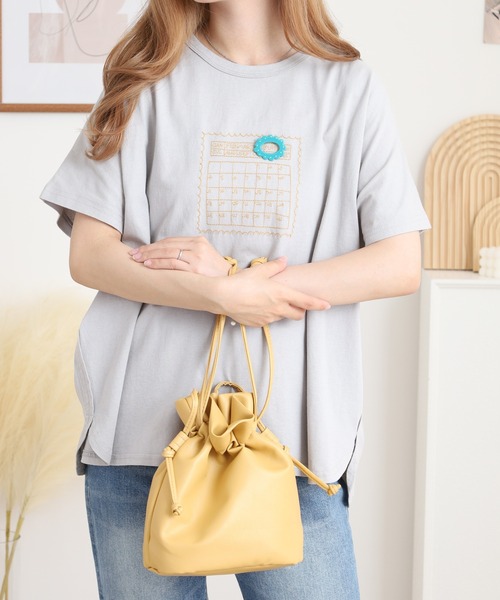 Emago(イマゴ)の「EMAGO カレンダー刺繍T(Tシャツ/カットソー・レディース・ライトグレー/ホワイト/ブラック・FREE)」の4枚目の写真