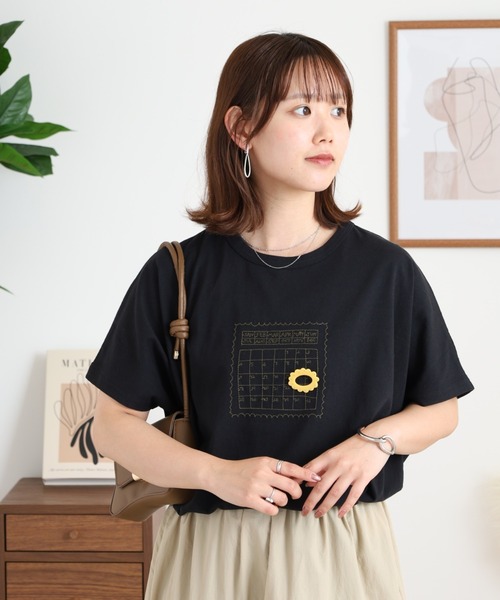 Emago(イマゴ)の「EMAGO カレンダー刺繍T(Tシャツ/カットソー・レディース・ライトグレー/ホワイト/ブラック・FREE)」の20枚目の写真