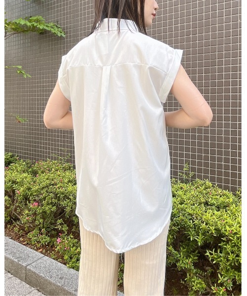 ＆soiree（アンドソワレ）の「【&soiree】ノースリーブシンプルシャツ（シャツ/ブラウス・レディース・ホワイト/ブラック・FREE）」の9枚目の写真