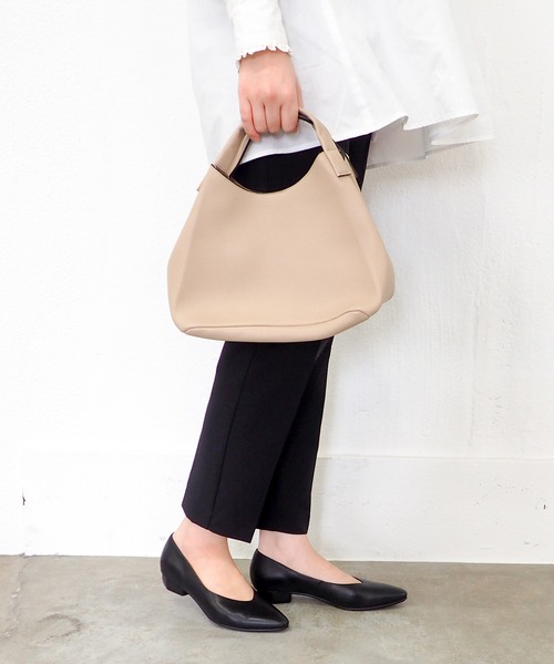 cava cava(サヴァサヴァ)の「ポインテッドパンプス 1320697(パンプス・レディース・ネイビー/オレンジ/ブラック/ブロンズ/シルバー・23.5cm/24cm/24.5cm/22.5cm/23cm)」の13枚目の写真