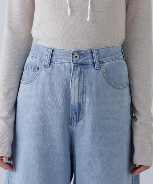 FREE'S MART（フリーズマート）の「【4サイズ展開XS-L】甘織ワイドデニムパンツ【低身長サイズ有】（デニムパンツ・レディース・ブルー・SMALL/MEDIUM/X-SMALL/LARGE）」の16枚目の写真