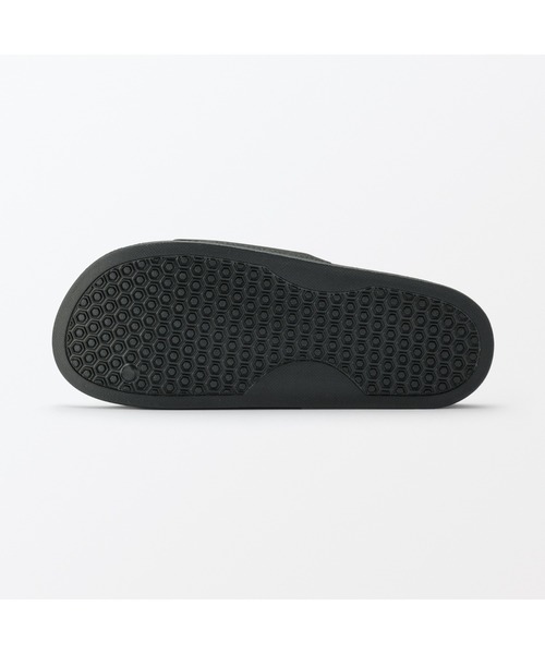 無印良品（ムジルシリョウヒン）の「一体成型　足なりサンダル（サンダル・メンズ・ブラック/ライトベージュ/チャコールグレー・S/M/L/XL/XXL/XS）」の6枚目の写真