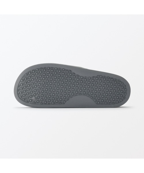 無印良品（ムジルシリョウヒン）の「一体成型　足なりサンダル（サンダル・メンズ・ブラック/ライトベージュ/チャコールグレー・S/M/L/XL/XXL/XS）」の13枚目の写真