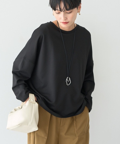 AMERICAN HOLIC(アメリカンホリック)の「コクーンポンチプルオーバー(Tシャツ/カットソー・レディース・ネイビー/ブラック/グレイッシュベージュ/オフホワイト/チャコールグレー/ダークグリーン・M/L)」の3枚目の写真