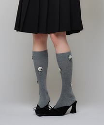 Narcissus | フラワーモチーフソックス　ハイソックス　メタルフラワー(ソックス/靴下)