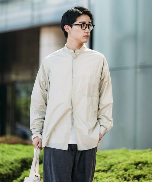 FREAK'S STORE（フリークスストア）の「限定展開 Relax Fit リラックスフィット バンドカラー シャツ（シャツ/ブラウス・メンズ・ベージュ/ブルー系その他/ホワイト/ライトグレー/ホワイト系その他/サックスブルー/ブラック/オリーブ/チャコールグレー・SMALL/MEDIUM/LARGE）」の13枚目の写真