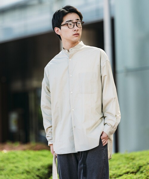 FREAK'S STORE（フリークスストア）の「限定展開 Relax Fit リラックスフィット バンドカラー シャツ（シャツ/ブラウス・メンズ・ベージュ/ブルー系その他/ホワイト/ライトグレー/ホワイト系その他/サックスブルー/ブラック/オリーブ/チャコールグレー・SMALL/MEDIUM/LARGE）」の14枚目の写真